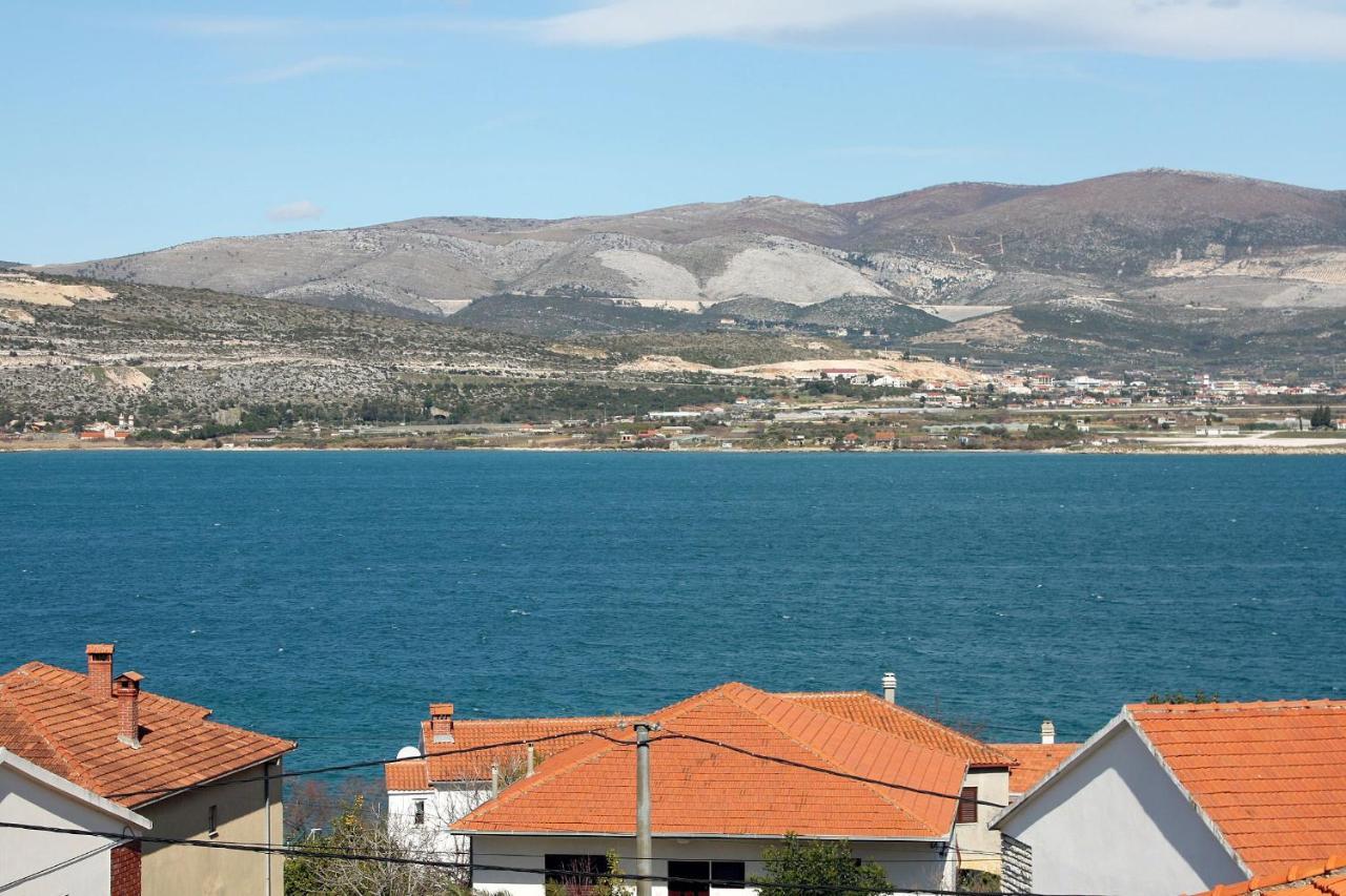 Apartments By The Sea Mastrinka, Ciovo - 4836 تروغير المظهر الخارجي الصورة