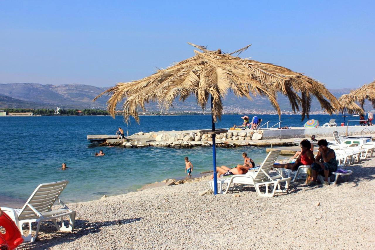 Apartments By The Sea Mastrinka, Ciovo - 4836 تروغير المظهر الخارجي الصورة