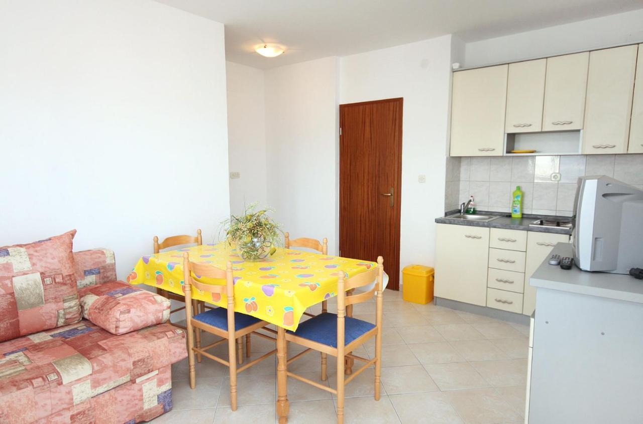 Apartments By The Sea Mastrinka, Ciovo - 4836 تروغير المظهر الخارجي الصورة