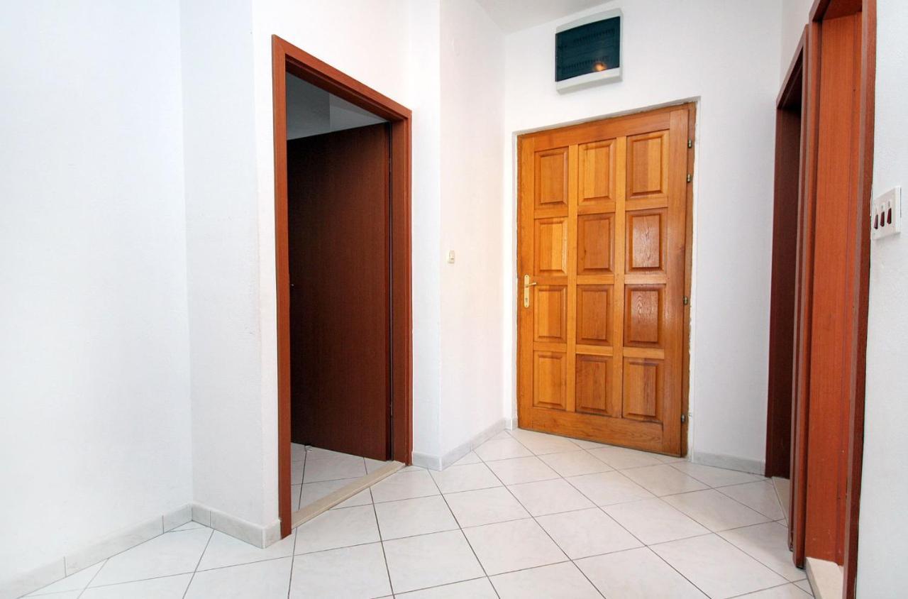 Apartments By The Sea Mastrinka, Ciovo - 4836 تروغير المظهر الخارجي الصورة