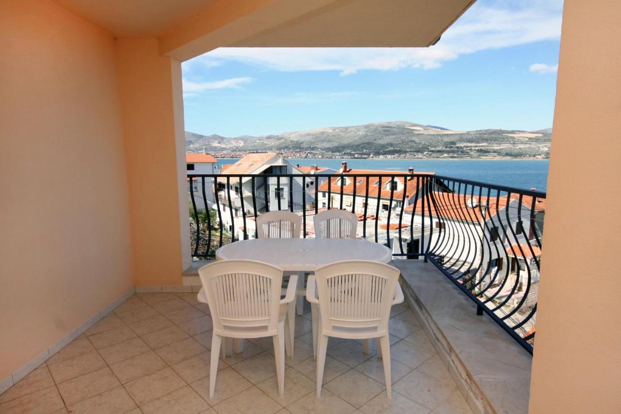 Apartments By The Sea Mastrinka, Ciovo - 4836 تروغير المظهر الخارجي الصورة