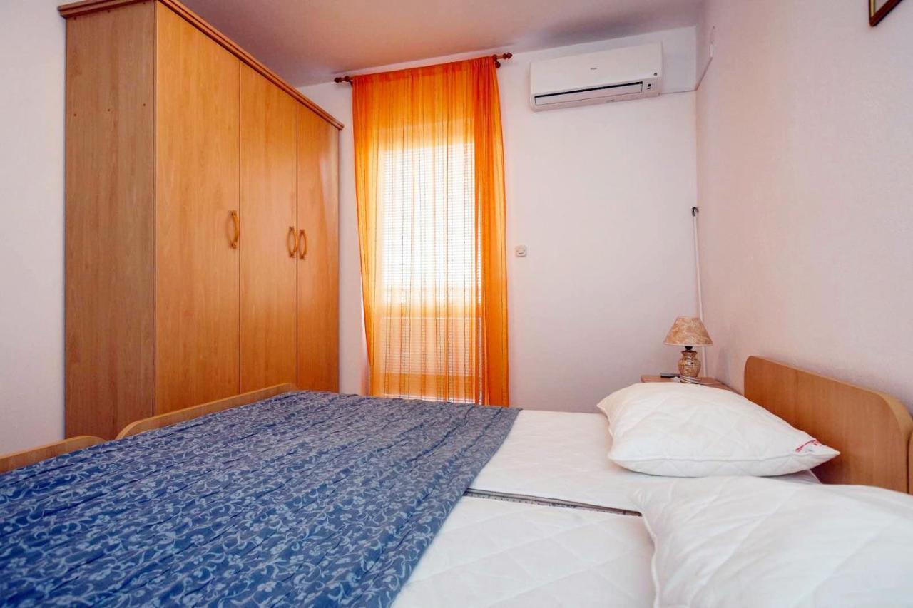 Apartments By The Sea Mastrinka, Ciovo - 4836 تروغير المظهر الخارجي الصورة
