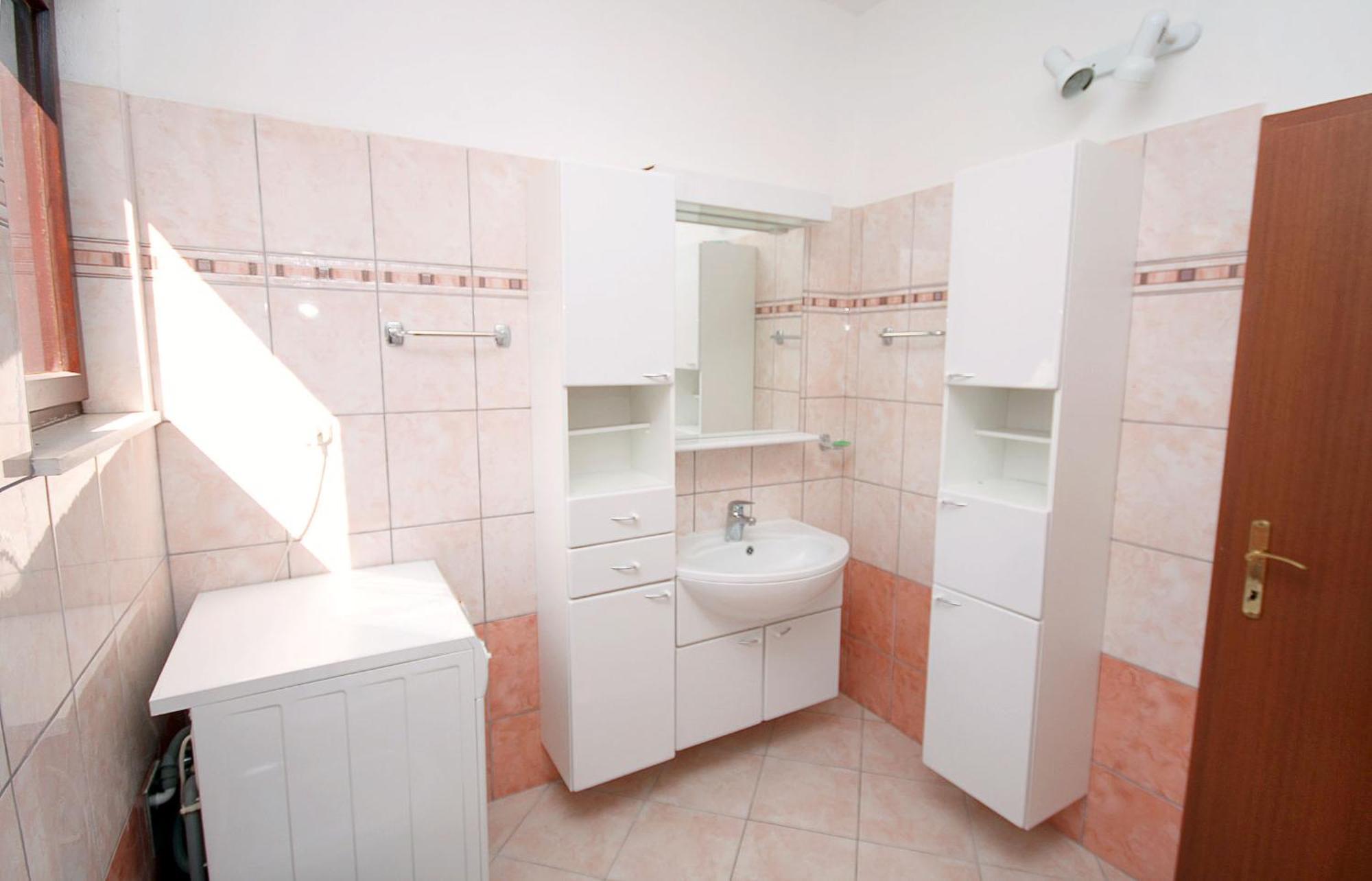 Apartments By The Sea Mastrinka, Ciovo - 4836 تروغير الغرفة الصورة